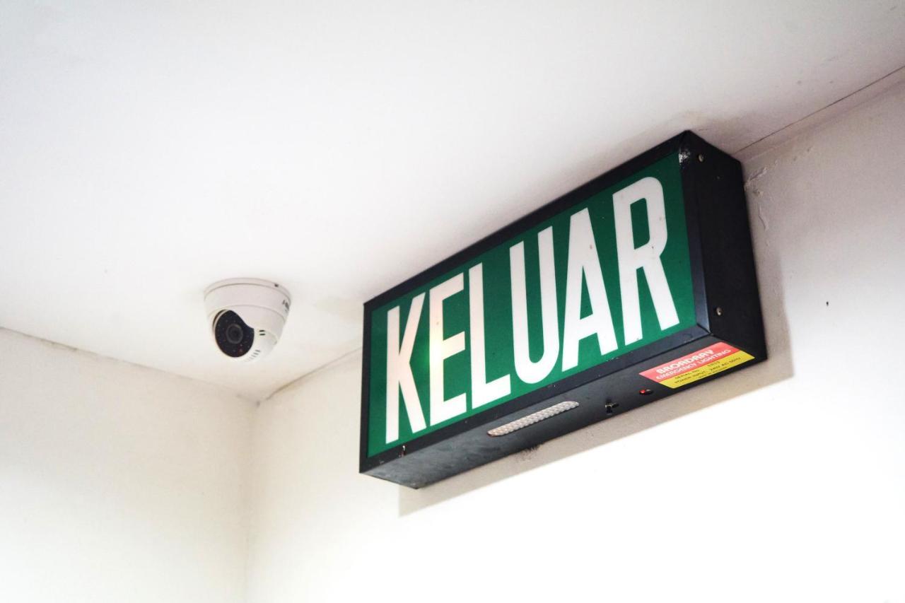 Plaza Inn Sibu Buitenkant foto